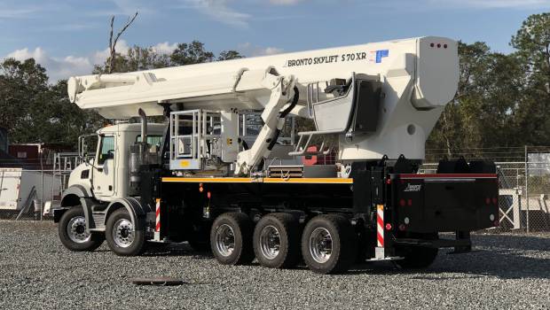 La seule nacelle Bronto Skylift XR de New York