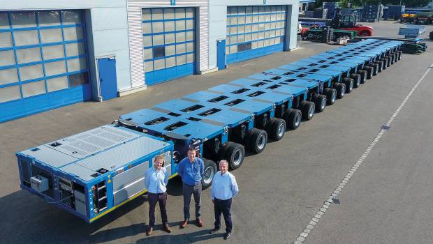 Sarens commande 92 véhicules Goldhofer au Kazakhstan