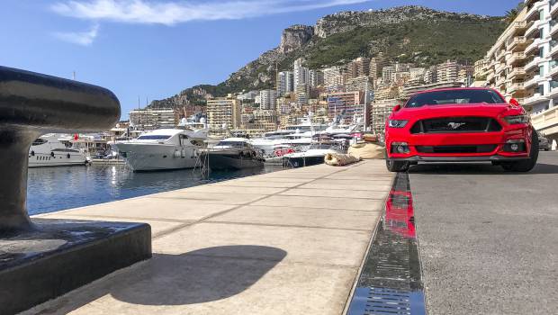 Des grilles de caniveaux artistiques pour les eaux pluviales