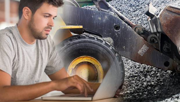 Les enchères hybrides de Ritchie Bros. ont réuni une centaine d'enchérisseurs