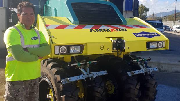 Un compacteur Ammann terrasse en Corse