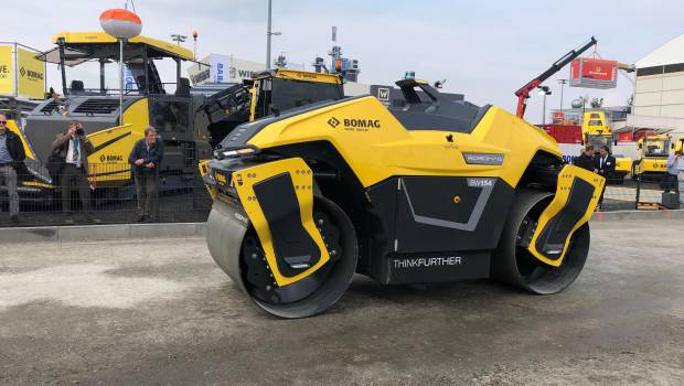 Bomag signe le premier compacteur autonome