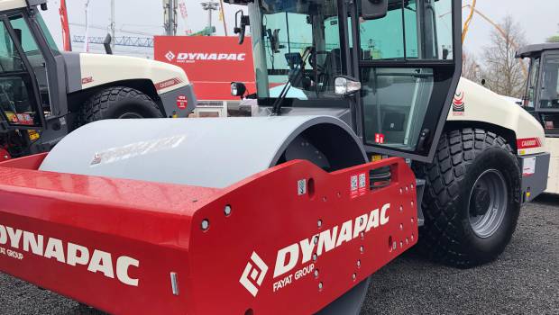 Seismic : quand le compacteur Dynapac fait un avec le sol