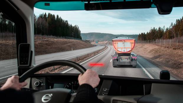 Volvo Trucks vous aide à garder vos distances