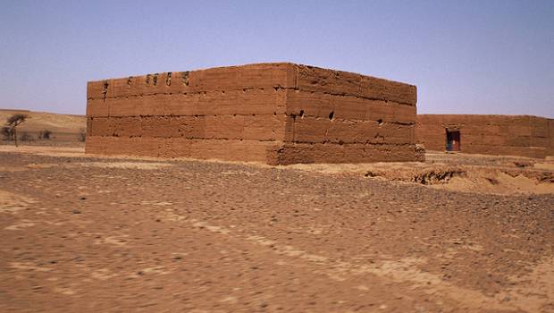 Euroméditerranée et Eiffage testent la terre crue