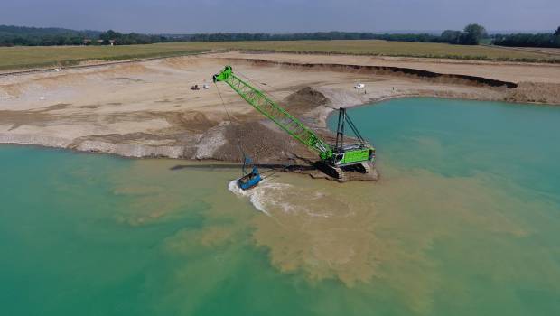 La première dragline de 140 t va à Denjean Granulats
