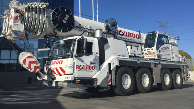 Quatre GMK4100L-1 pour Transportes y Grúas Aguado