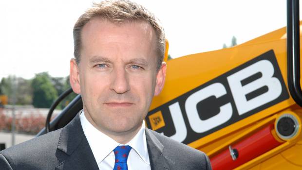 Le CA de JCB bondit de 22 % en 2018