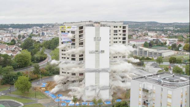 Retour en images sur la démolition de la tour Albret par Ginger Deleo