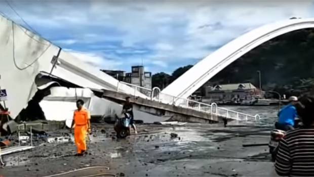 [video] Le pont Nanfang'ao s'effondre à Taïwan