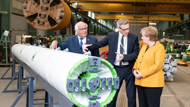 Angela Merkel rend visite à Herrenknecht