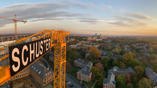 Aux USA, la première Potain MDT 809 est pour Schuster Concrete Construction