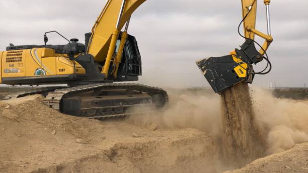 Trois godets MB Crusher s’exposeront sur Aquibat