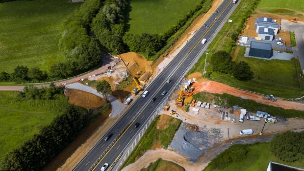 A13 : Terrassement en milieu contraint à Pont-L’Evêque pour SAPN