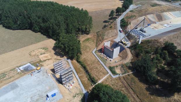 Un viaduc matricé au nord de Château-Gontier-sur-Mayenne