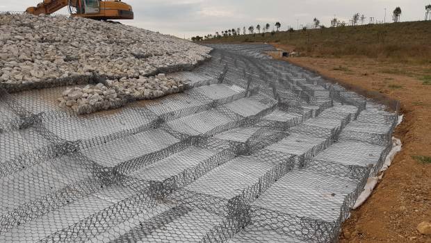Une solution Maccaferri pour la protection des berges