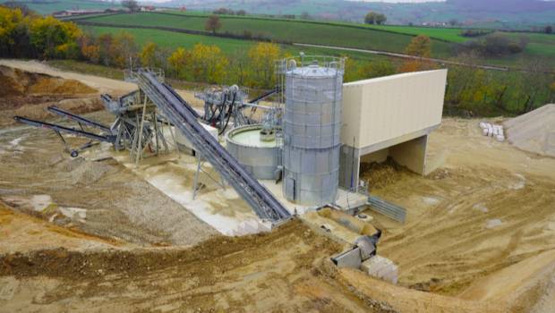 Des tuiles en terre cuite à partir des fines de la carrière du Mont Saint Vincent