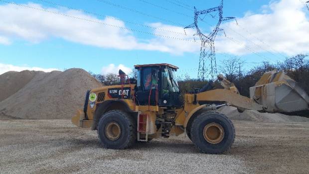 Vicat étend la mobilité durable aux engins des carrières de son activité Granulats