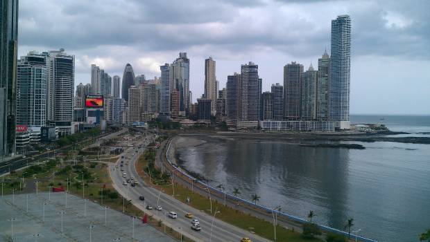 Suez performe au Panama