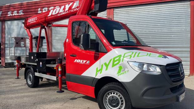 Joly Location investit dans l'hybride
