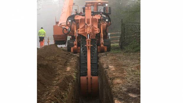 Excavation maximale avec la trancheuse à chaîne Tesmec 975 EVO
