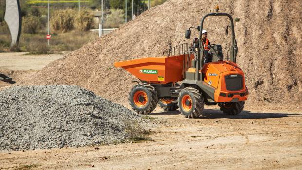 Ausa, roi sur ses terres