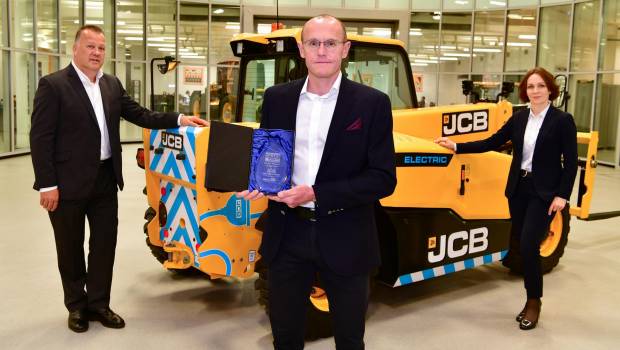 Le télescopique JCB 525-60 E-Tech primé