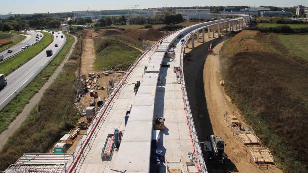 Ligne 18 : un viaduc spectaculaire pour enjamber la RN118