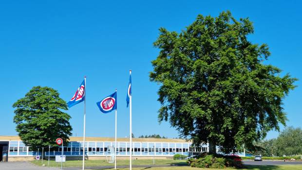 Tecmat va distribuer les grues HMF en France