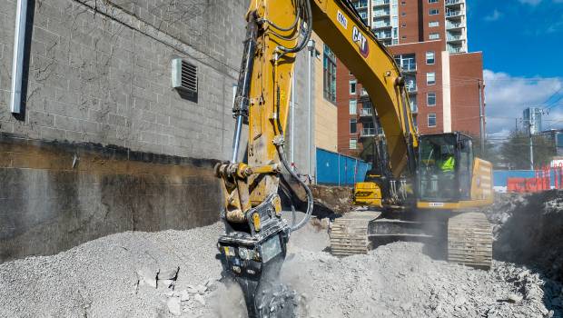 Caterpillar : des fraises rotatives en rupture