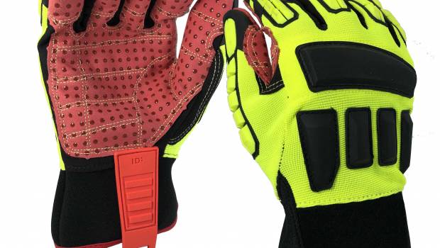 Un gant EPI froid revisité par Briefing