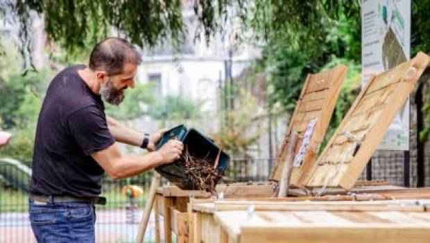 La MEL lance l’installation de composteurs partagés