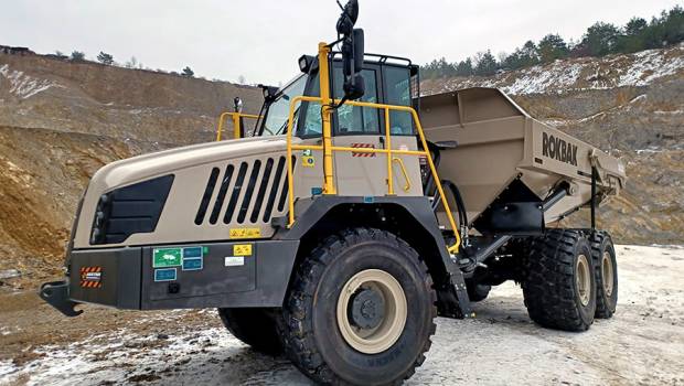 Maintenir la productivité de son tombereau Rokbak en période de froid