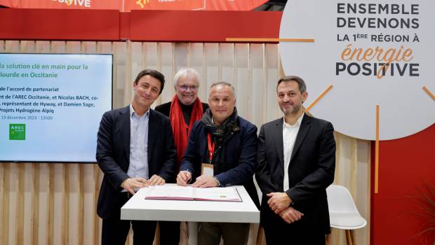 L’AREC et Hyway s’allient pour accompagner la décarbonation du transport lourd par l’hydrogène vert