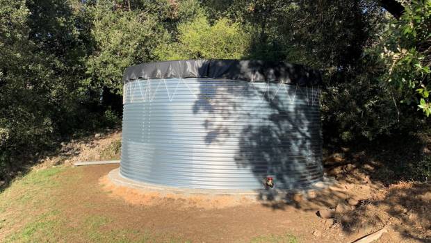 Des citernes contre les feux de forêt