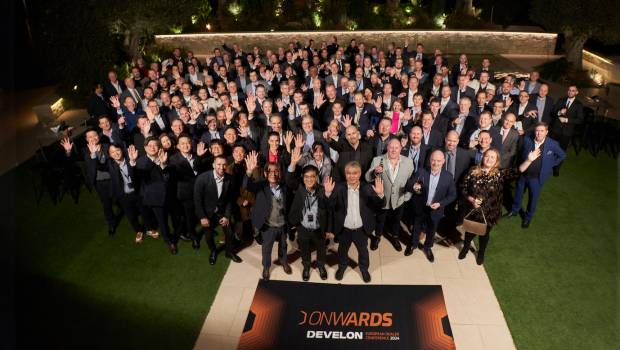 1ère convention européenne des distributeurs Develon