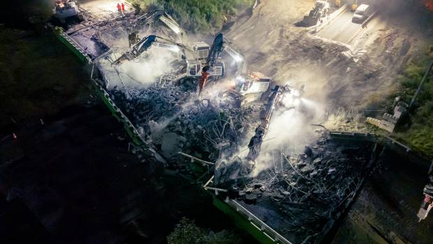 Sur l'A11, un pont peut en cacher un autre