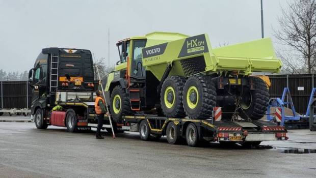 Le premier tombereau Volvo CE à hydrogène arrive à Intermat