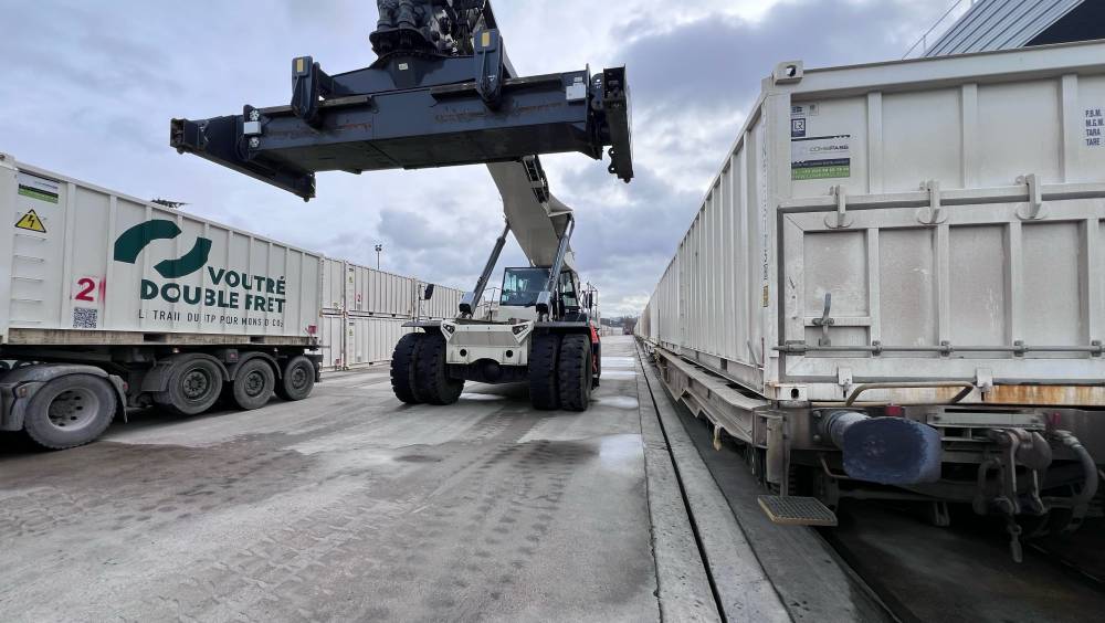 Carrières de l'Ouest, le carrier qui voulait être transporteur