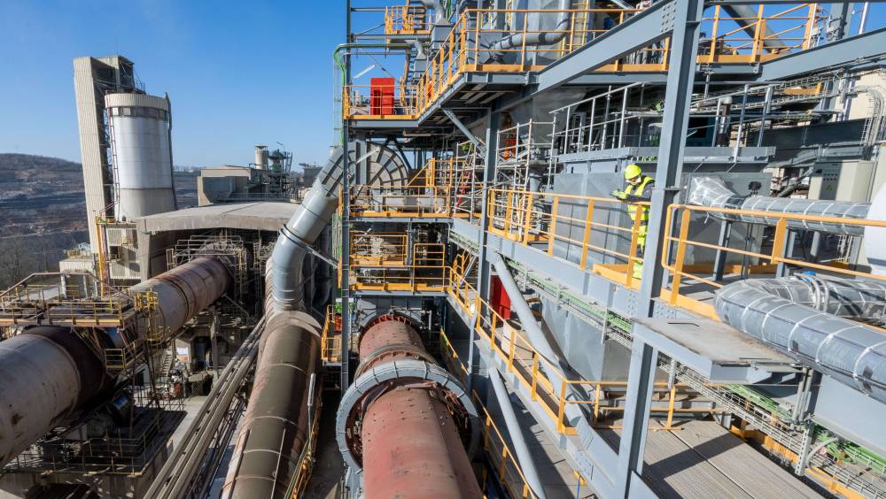 Holcim accélère la décarbonation de ses activités en France