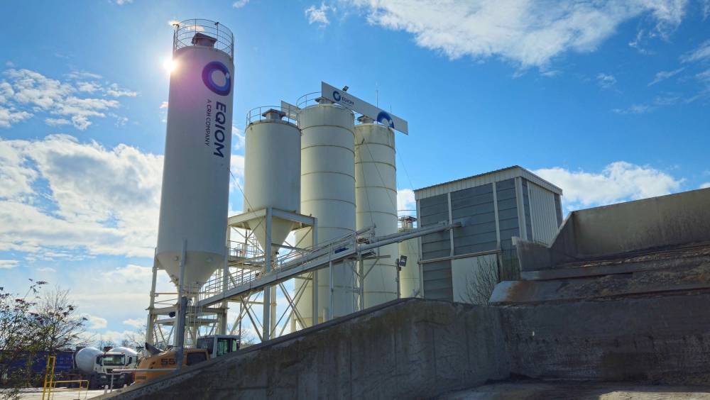 Eqiom s’engage à proposer 50% de sa production en béton à empreinte carbone réduite
