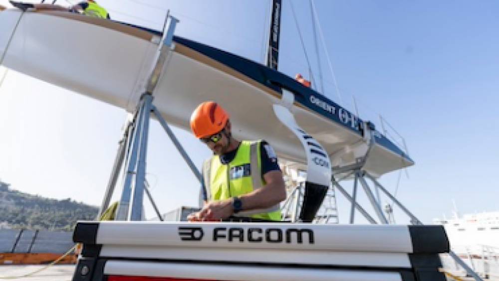 FACOM prend le large