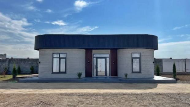La première maison imprimée en 3D en Asie centrale construite pour résister à des séismes de magnitude 7 sur l'échelle de Richter