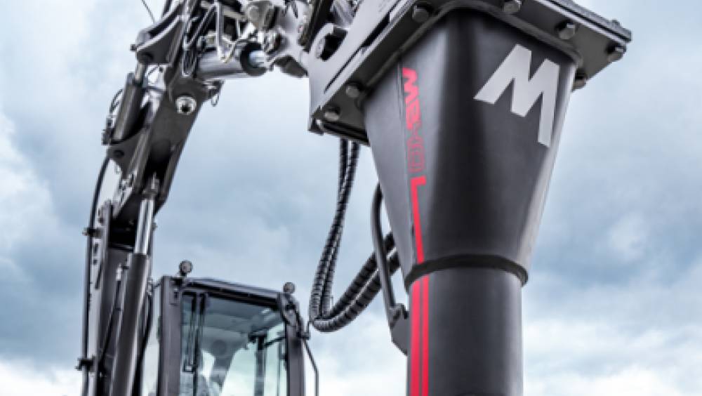 Mecalac lance ses propres marteaux