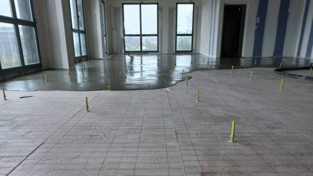 Edycem lance une nouvelle chape fluide destinée aux sols intérieurs