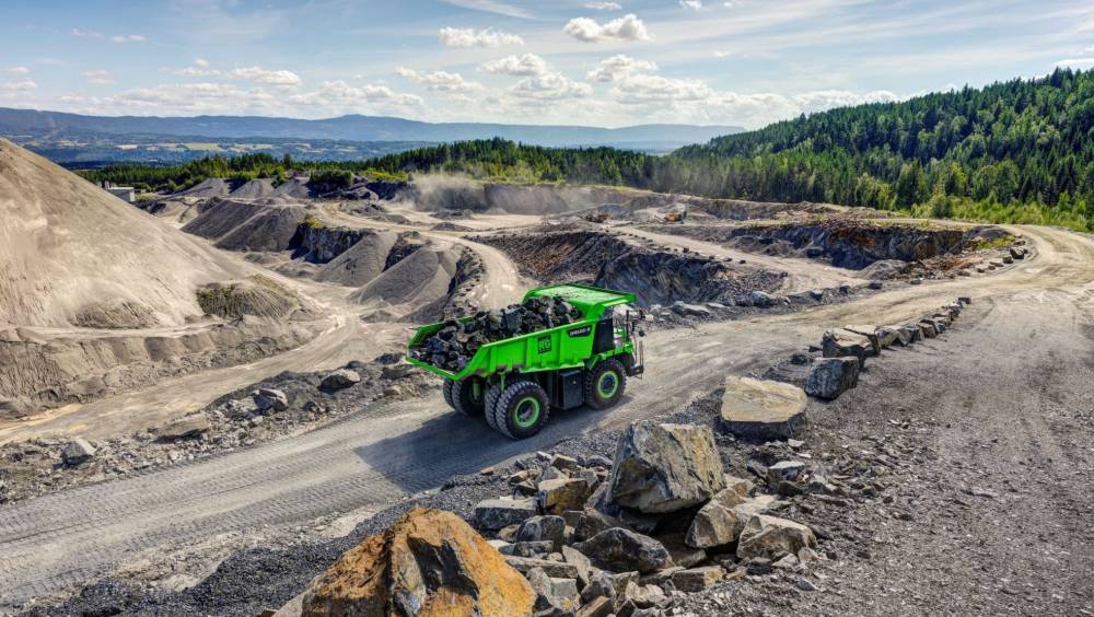 Le camion minier 100% électrique de Liugong à la SIM