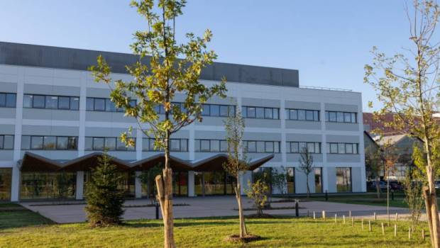 Le centre de recherche monde de Saint-Gobain est inauguré