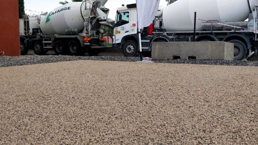 Lafarge France lance un nouveau  béton drainant et dépolluant