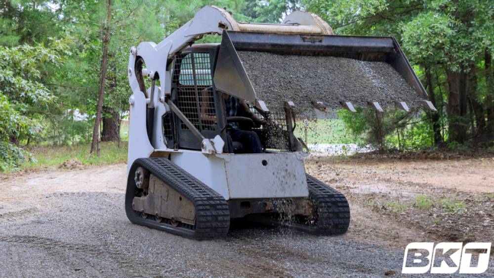 BKT en chenille libre à Bauma