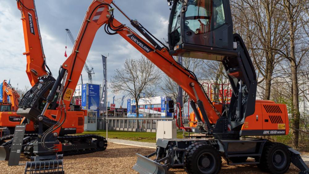 Develon fait construire une partie de ses matériels de manutention par Atlas